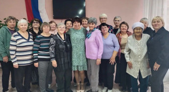 «Есть только миг между прошлым и будущим»