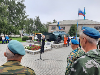 В честь 92-й годовщины Воздушно-десантных войск